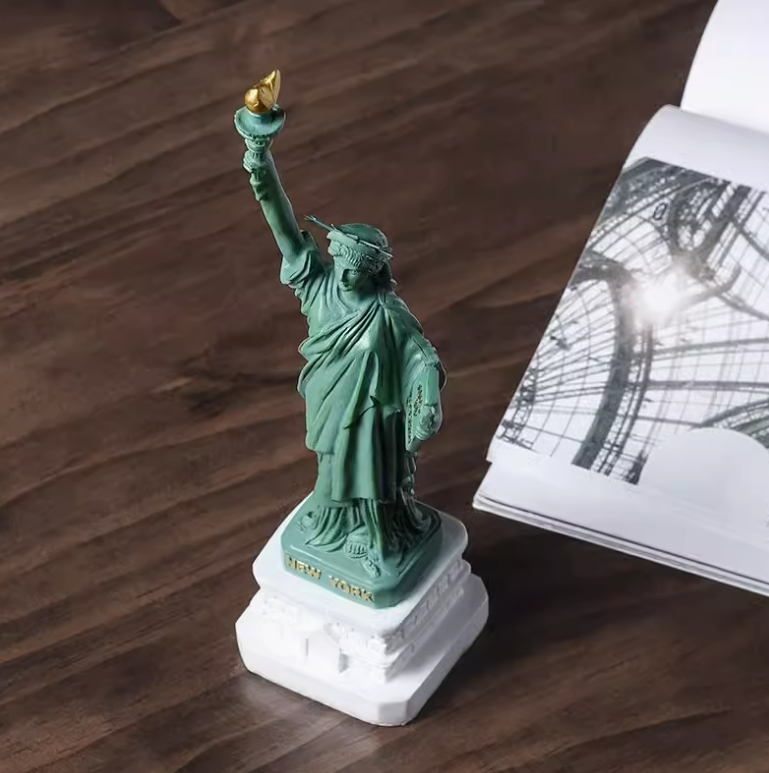 New York Statue of Liberty Mod - đánh giá và giá Travel Accessories New York