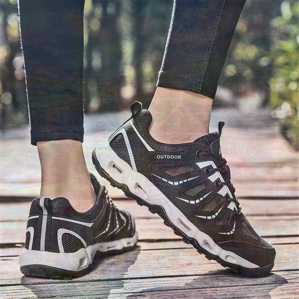 Sumer Round Tip Silver Sneaker - đánh giá và giá Travel Accessories To Buy